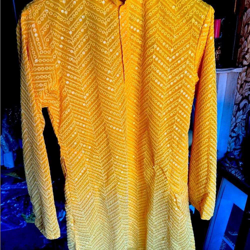 Vibrant Yellow Embroidered Handmade Luxury Kurta - Size 42 - Picture 5 of 15